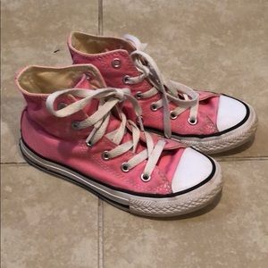 Girls shoes
